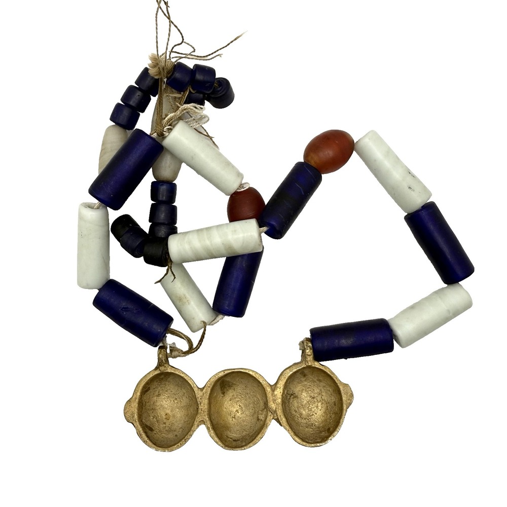 Vintage BRASS FACE MASK Pendant Necklace Warrior Tribal Glass Beads Fight Blue - Picture 9 of 10